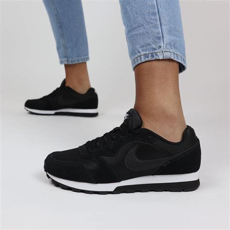 nike sneakers dames zwart wit|zwarte nike sneakers dames.